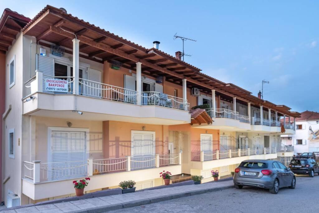 Eagle'S Nest City Apartments 아이기오 외부 사진
