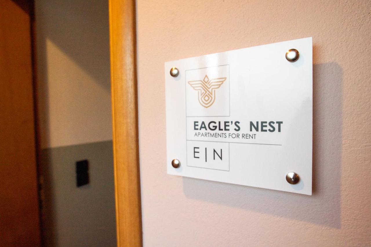 Eagle'S Nest City Apartments 아이기오 외부 사진